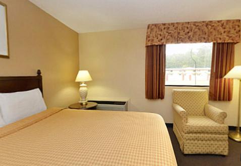 Americas Best Value Inn Smithfield - thumb 38