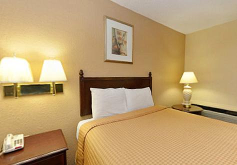 Americas Best Value Inn Smithfield - thumb 36