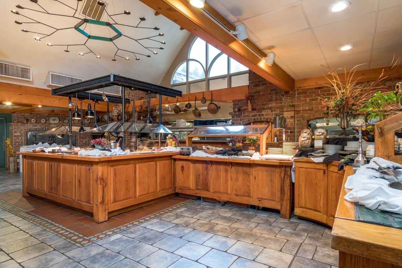 Highland Lake Inn & Resort - Flat Rock - thumb 9