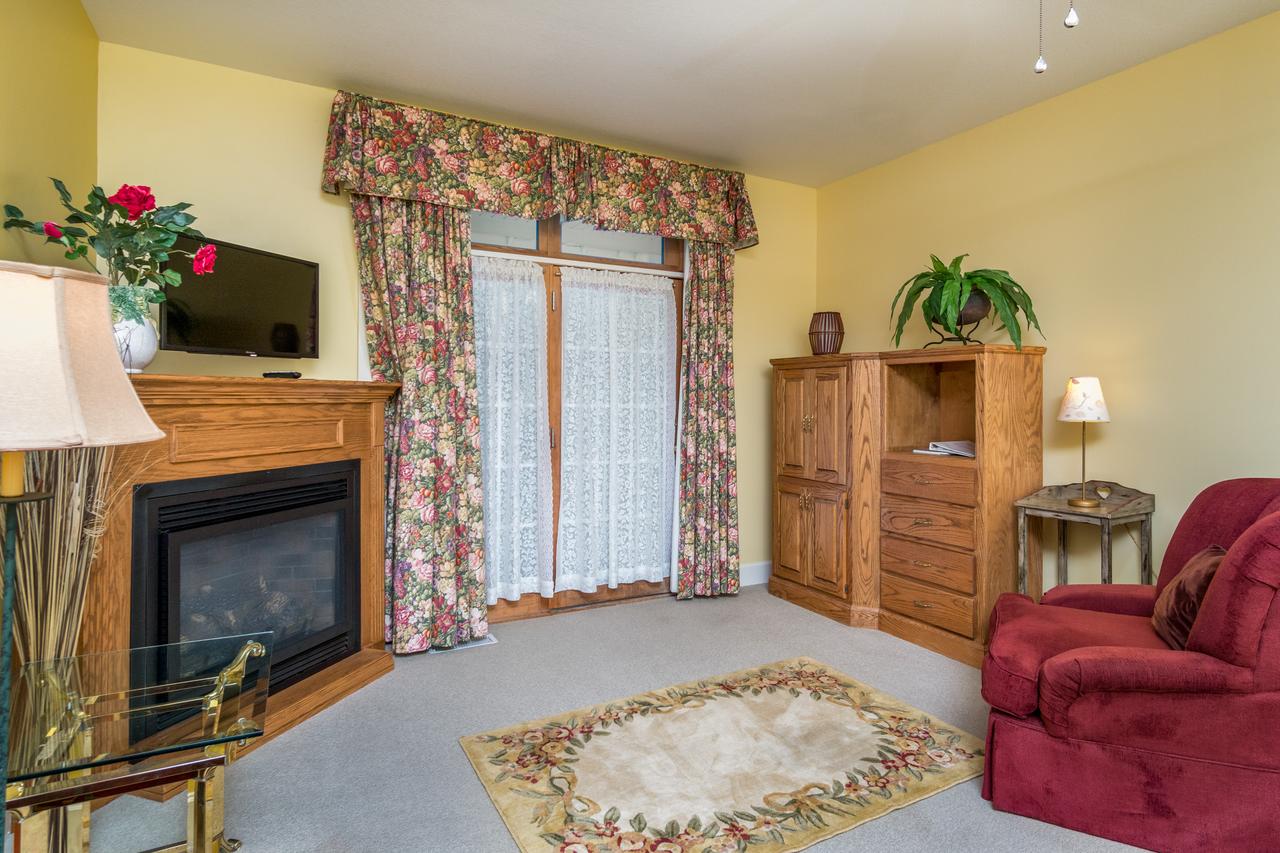 Highland Lake Inn & Resort - Flat Rock - thumb 33