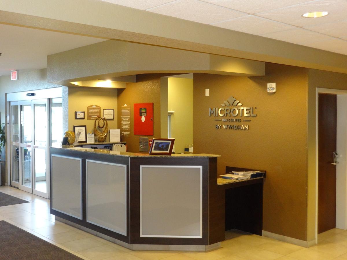 Microtel Inn & Suites By Wyndham Dickinson - thumb 6