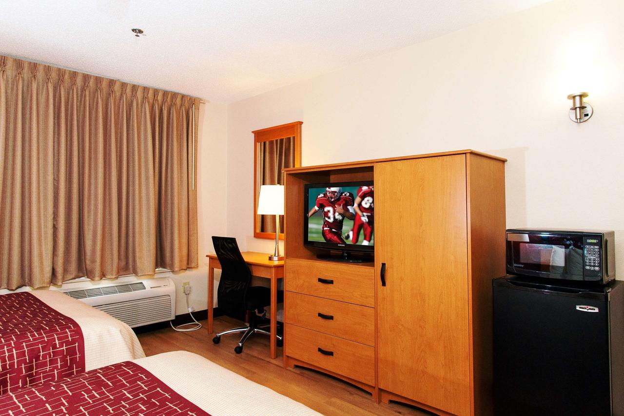 Red Roof Inn Fargo - I-94/Medical Center - thumb 5