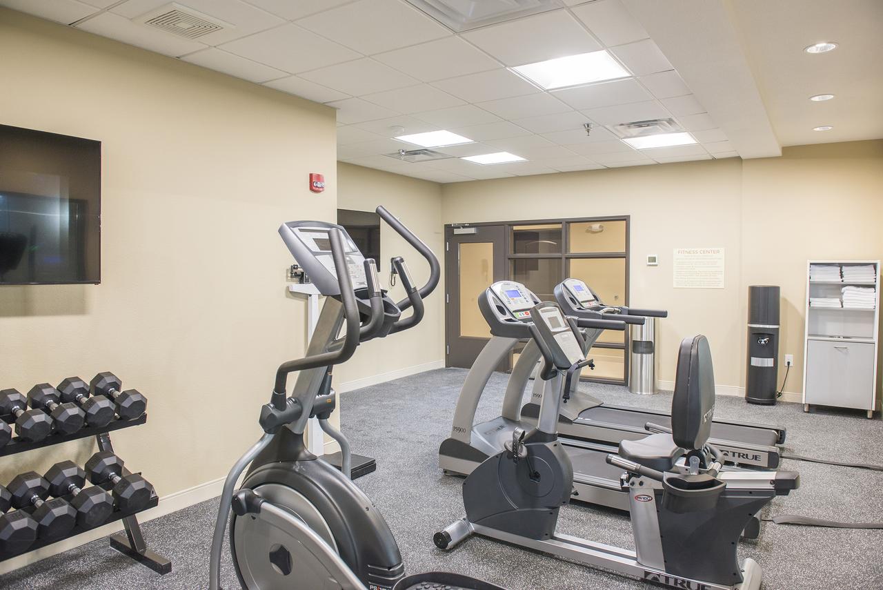 Hawthorn Suites By Wyndham Fargo - thumb 28
