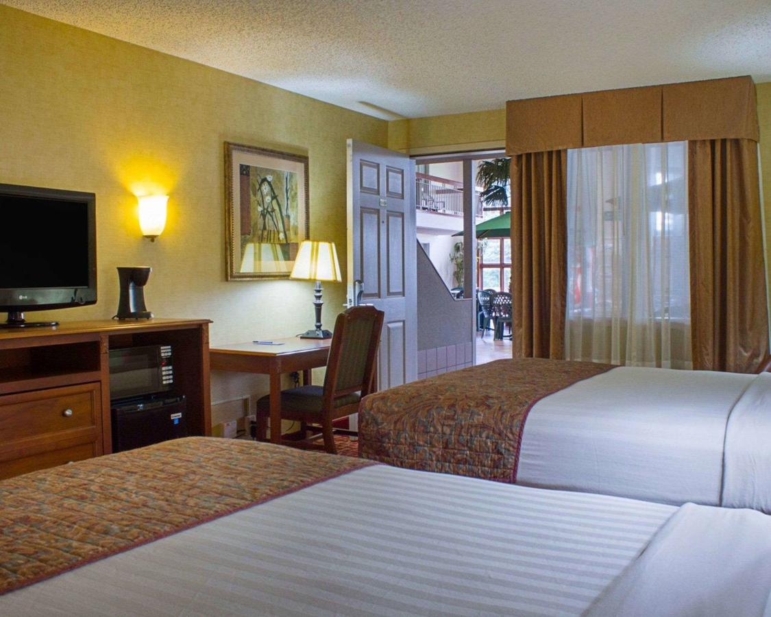 Rodeway Inn Grand Forks - thumb 12