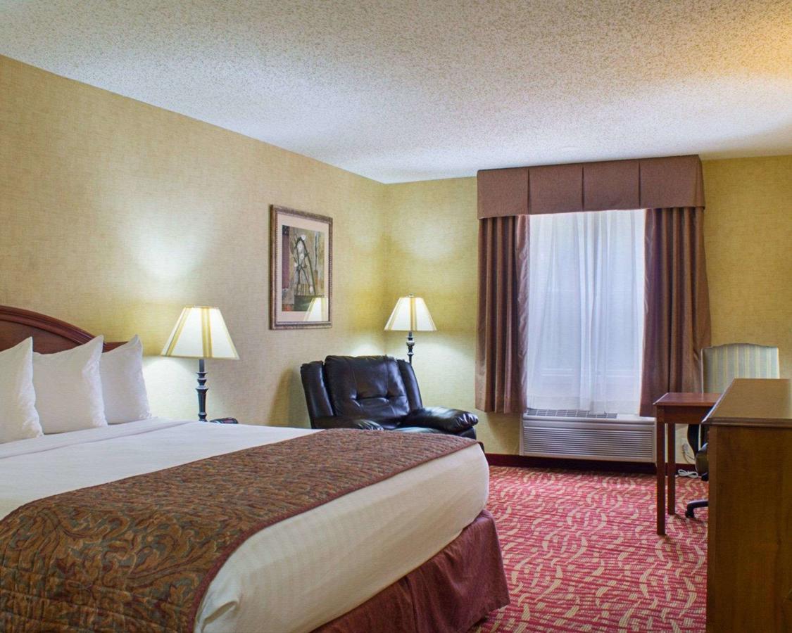Rodeway Inn Grand Forks - thumb 19