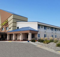 Red River Inn  Suites Fargo - Tourism House