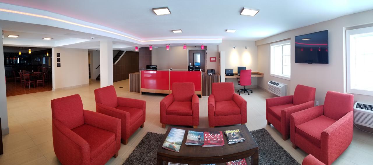 Red River Inn & Suites Fargo - thumb 1