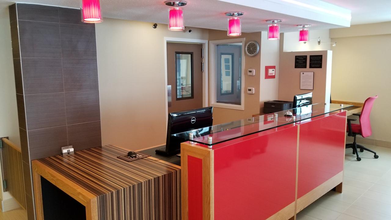 Red River Inn & Suites Fargo - thumb 7