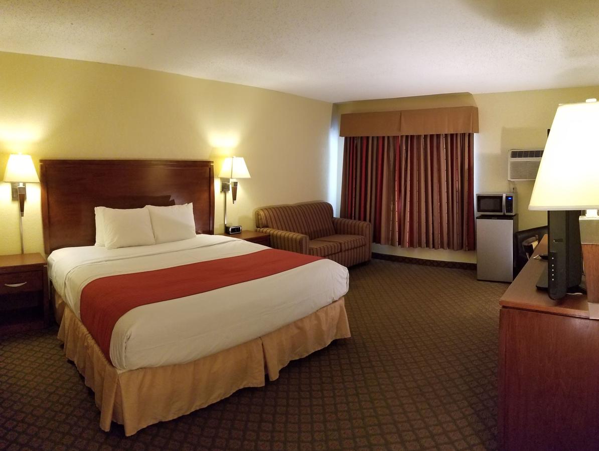 Red River Inn & Suites Fargo - thumb 18