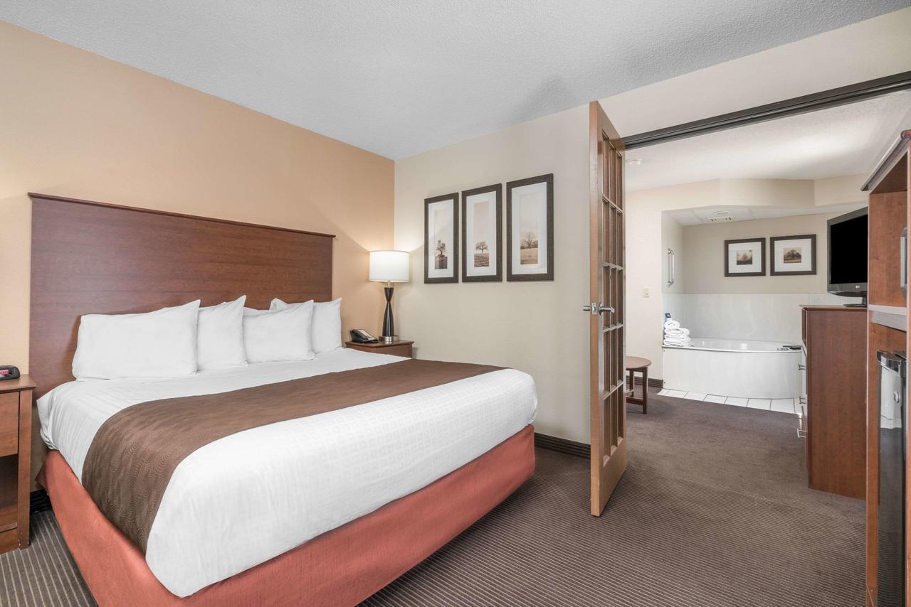 AmericInn By Wyndham Bismarck - thumb 6