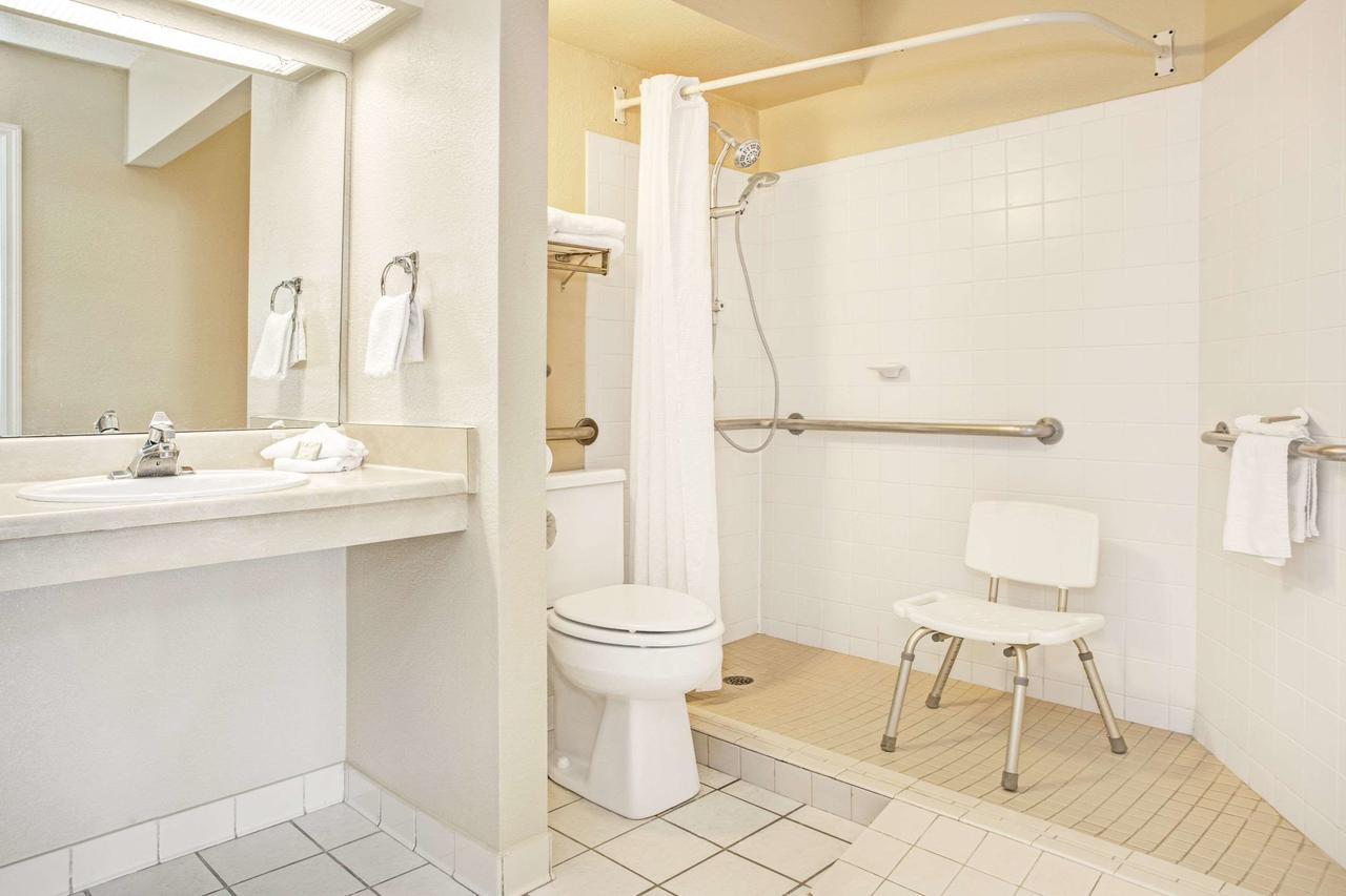 Super 8 By Wyndham Mason - thumb 16