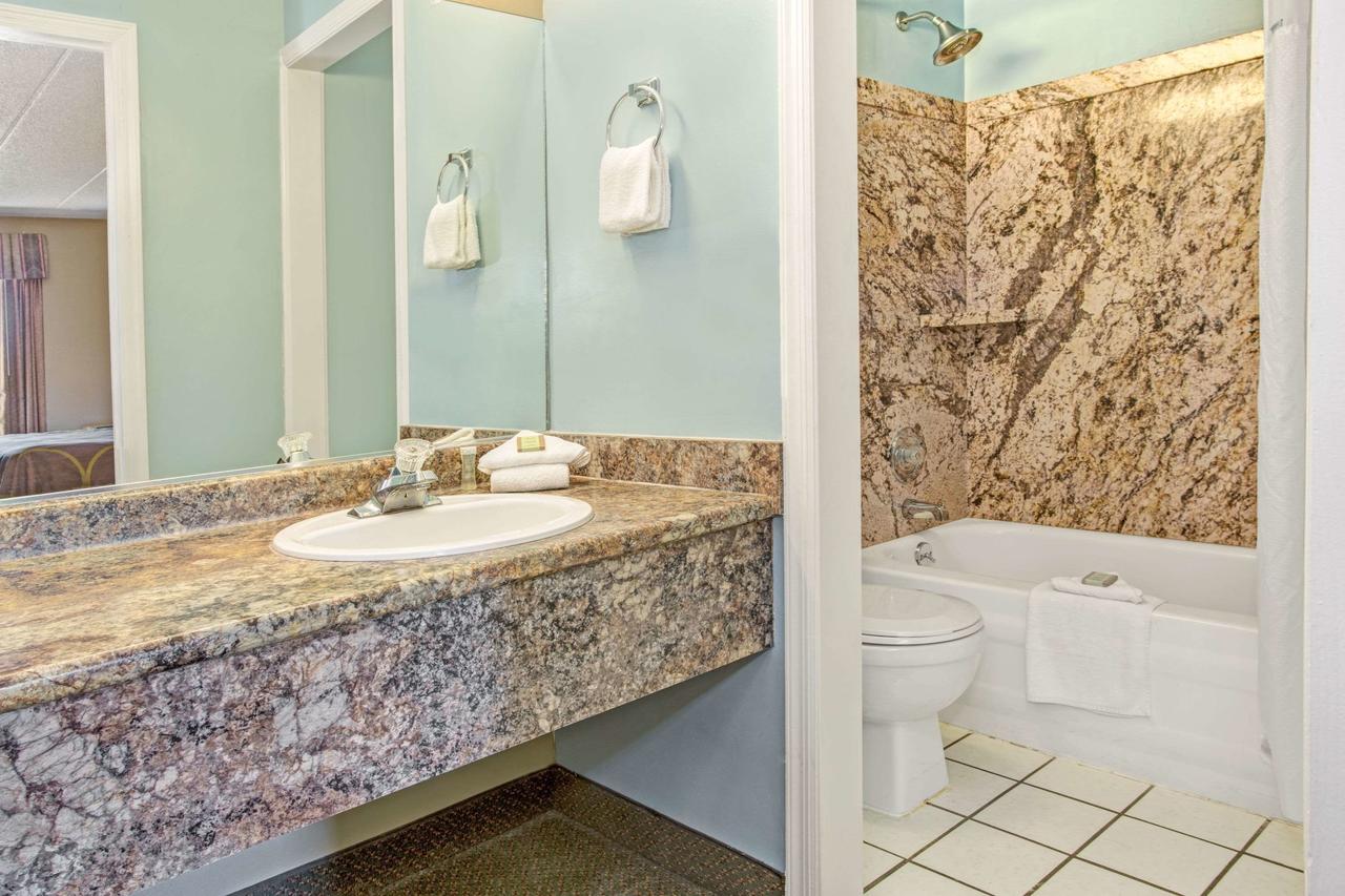 Super 8 By Wyndham Mason - thumb 21