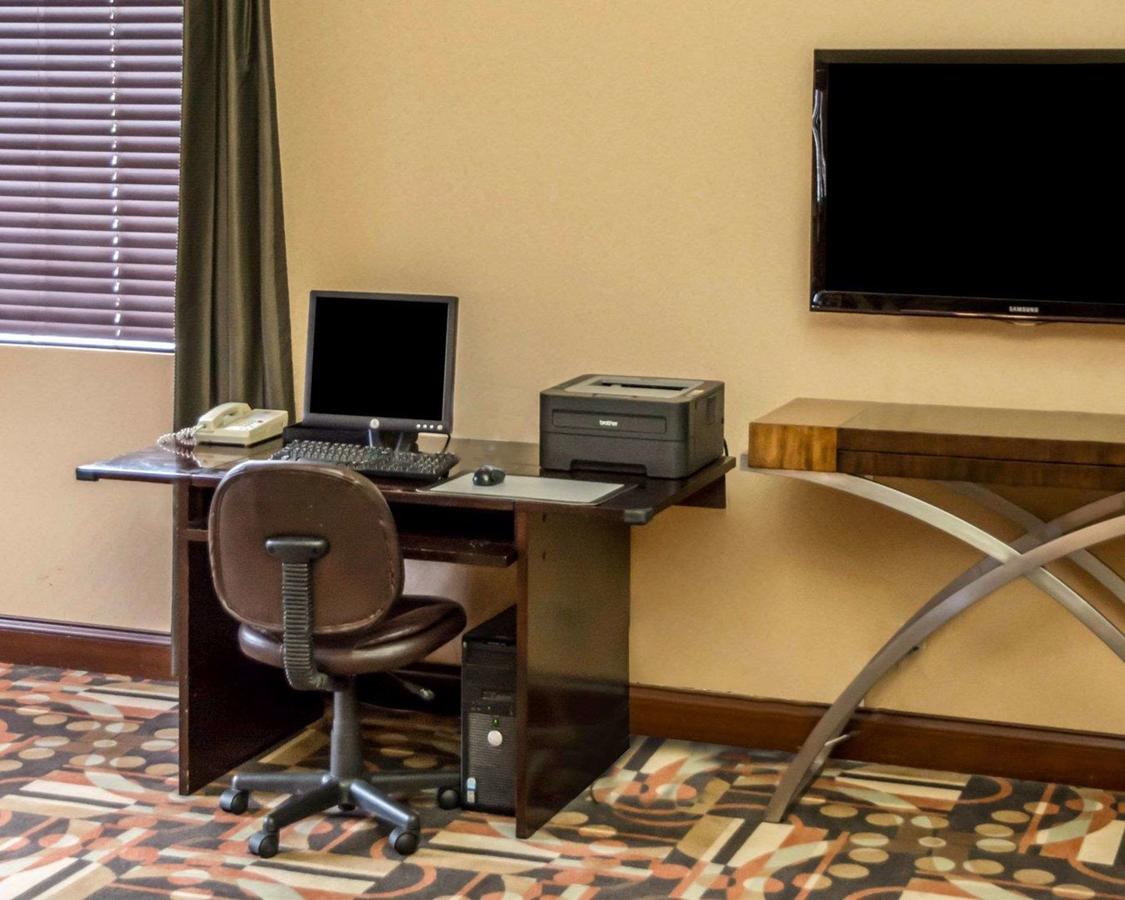 Comfort Inn And Suites Eastgate Cincinnati - thumb 32