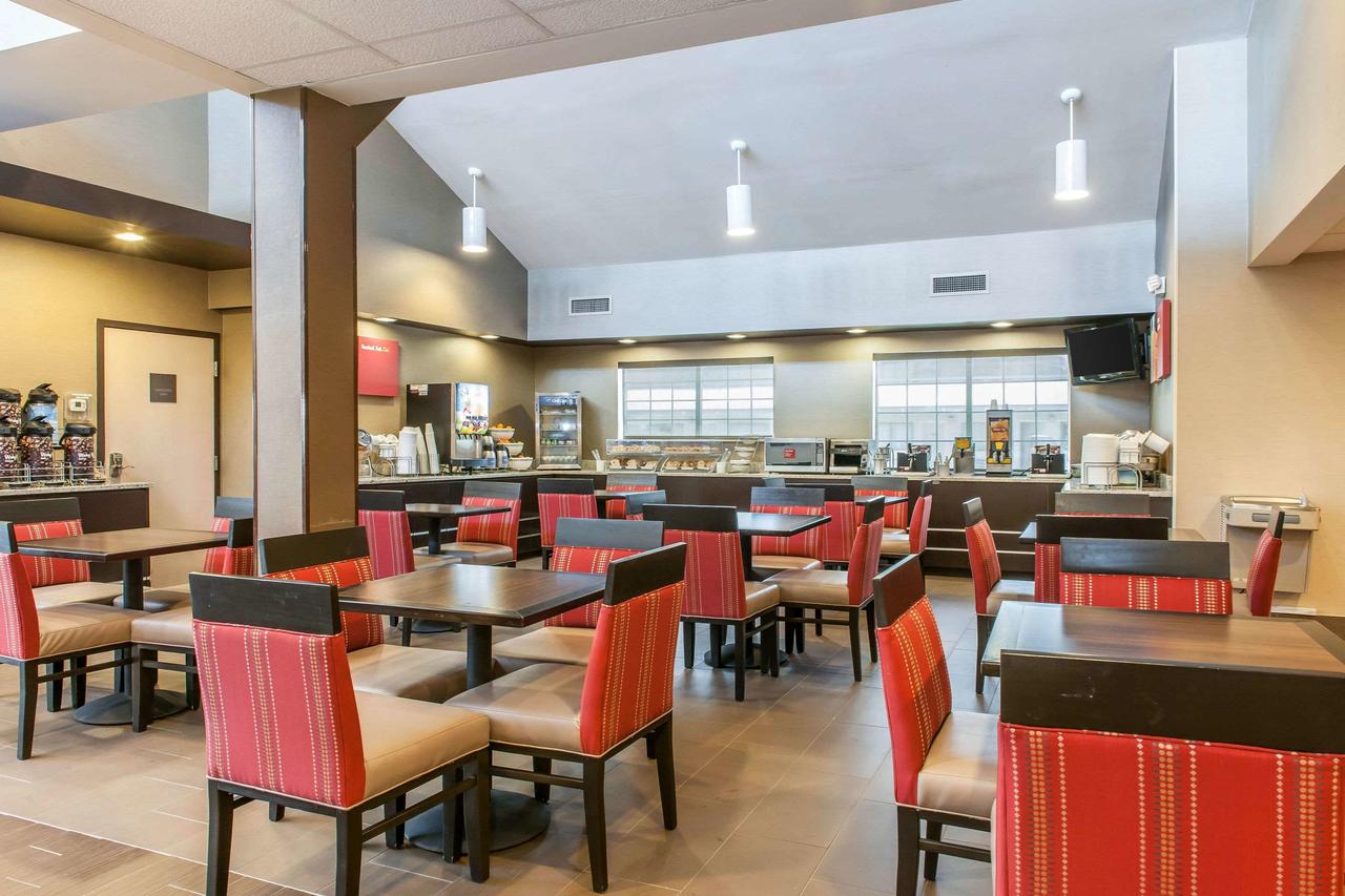 Comfort Suites Columbus - thumb 7