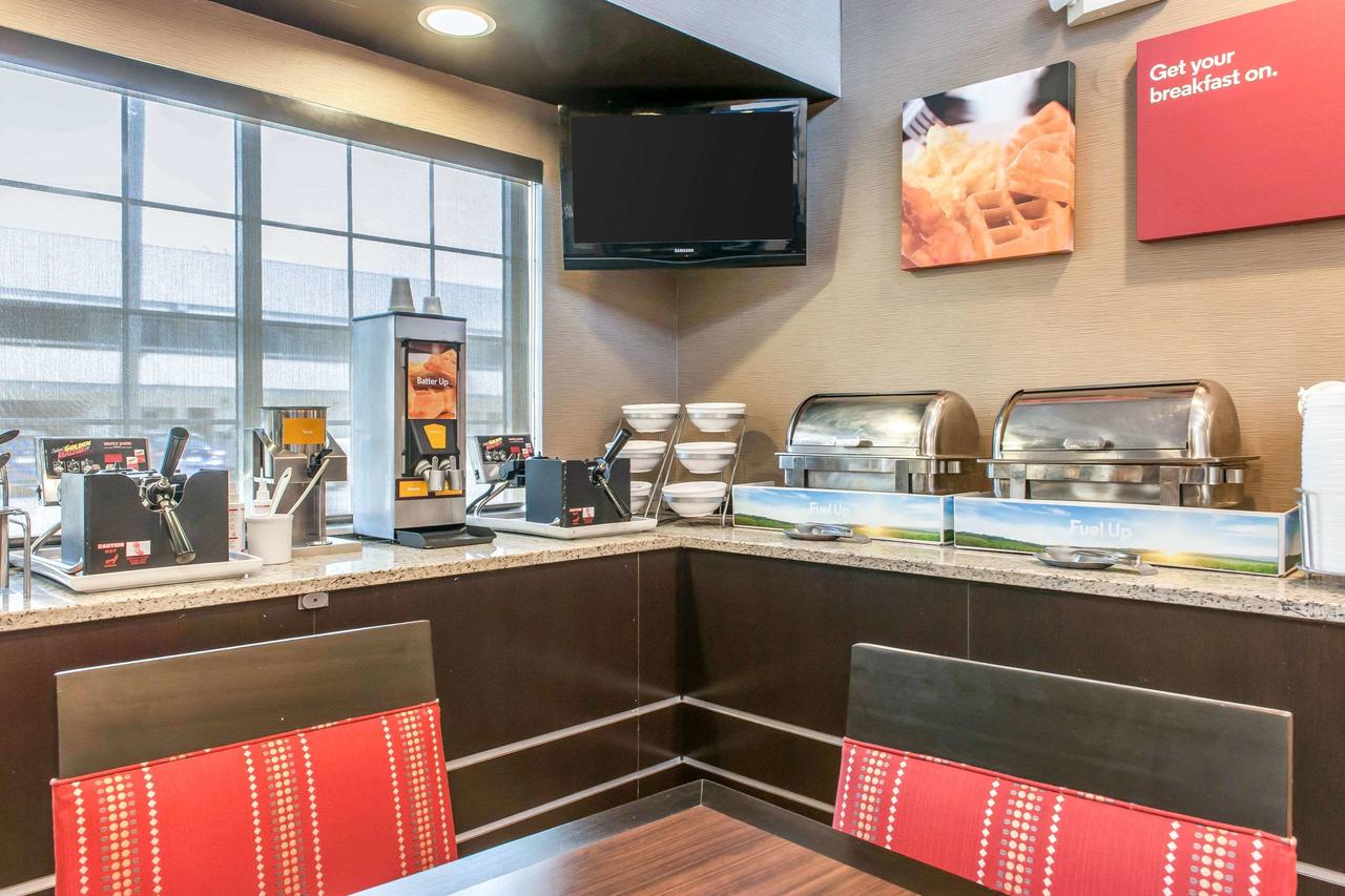 Comfort Suites Columbus - thumb 9