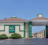 Quality Inn Port Clinton - Tourism House
