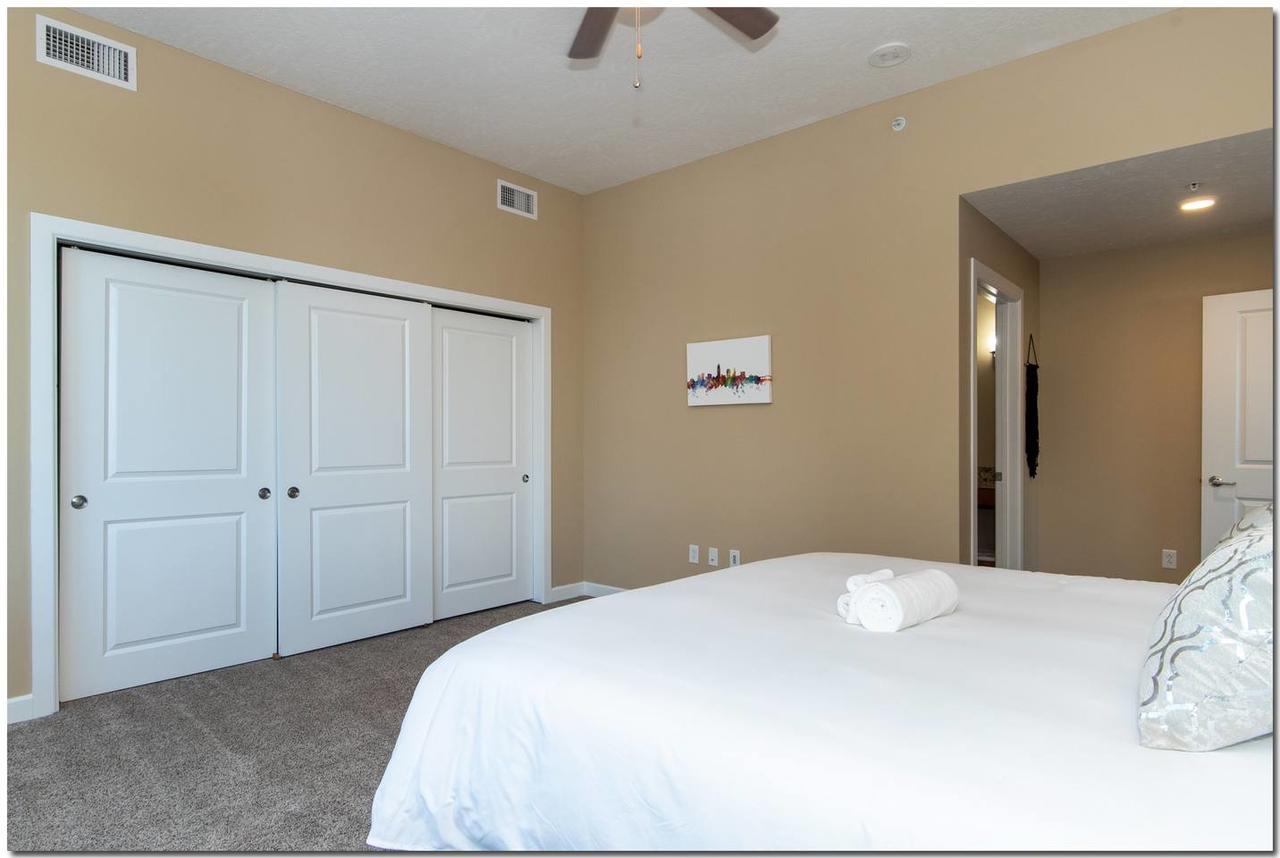 Central & Spacious Downtown Gem - thumb 38