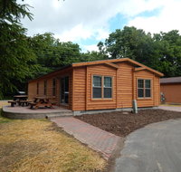 Island Club #111 - Tourism House