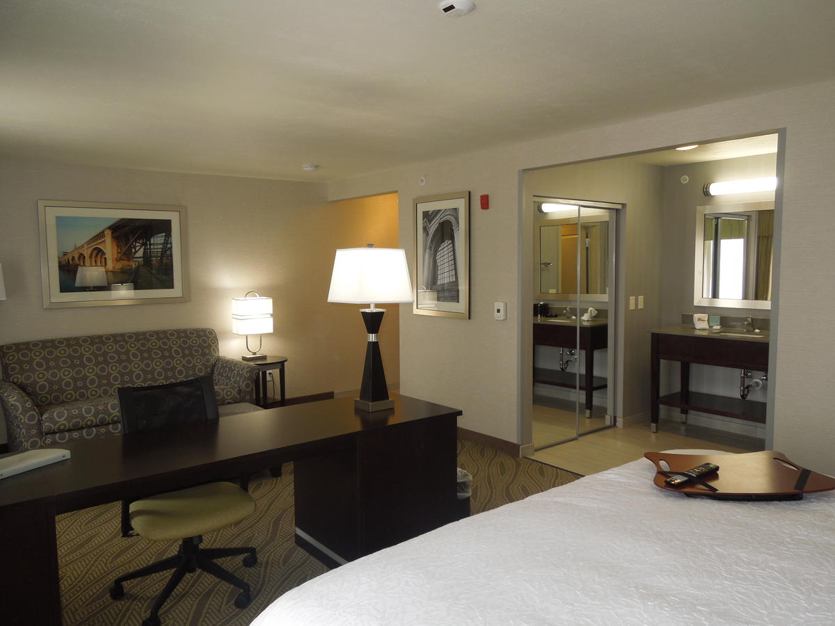 Hampton Inn & Suites - Elyria, OH - thumb 35