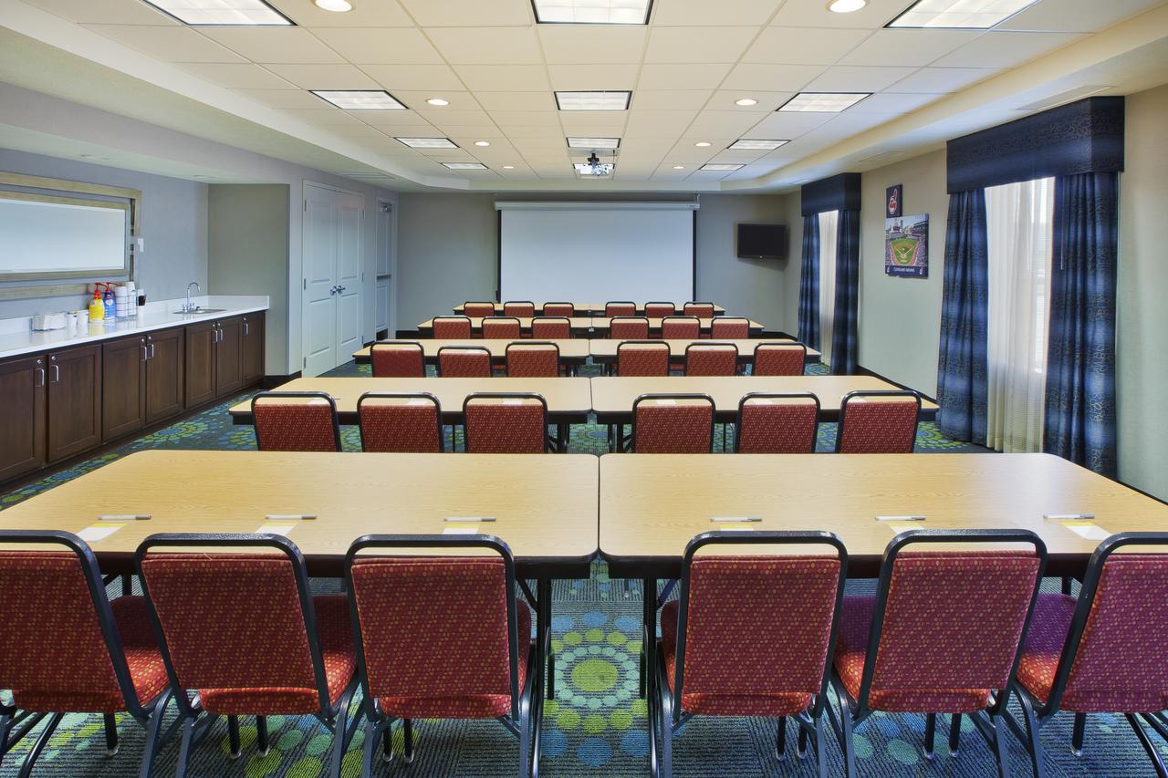 Hampton Inn & Suites - Elyria, OH - thumb 7