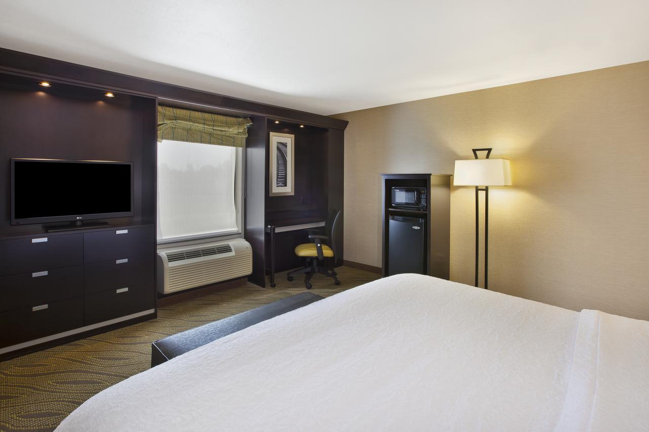 Hampton Inn & Suites - Elyria, OH - thumb 18