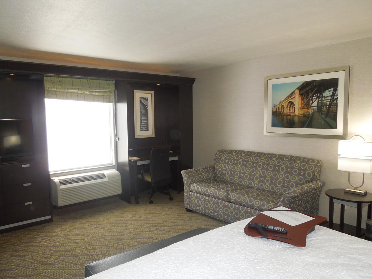 Hampton Inn & Suites - Elyria, OH - thumb 32