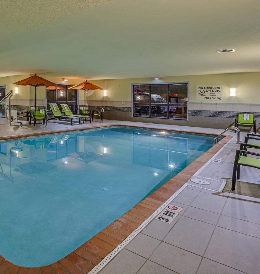 Hampton Inn & Suites - Elyria, OH - thumb 6