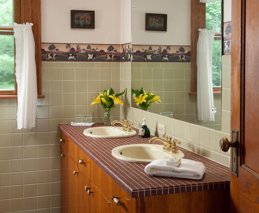 The White Oak Inn - thumb 1