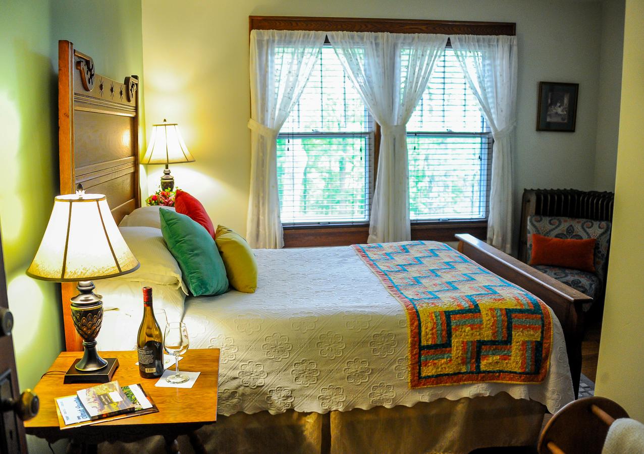 The White Oak Inn - thumb 3