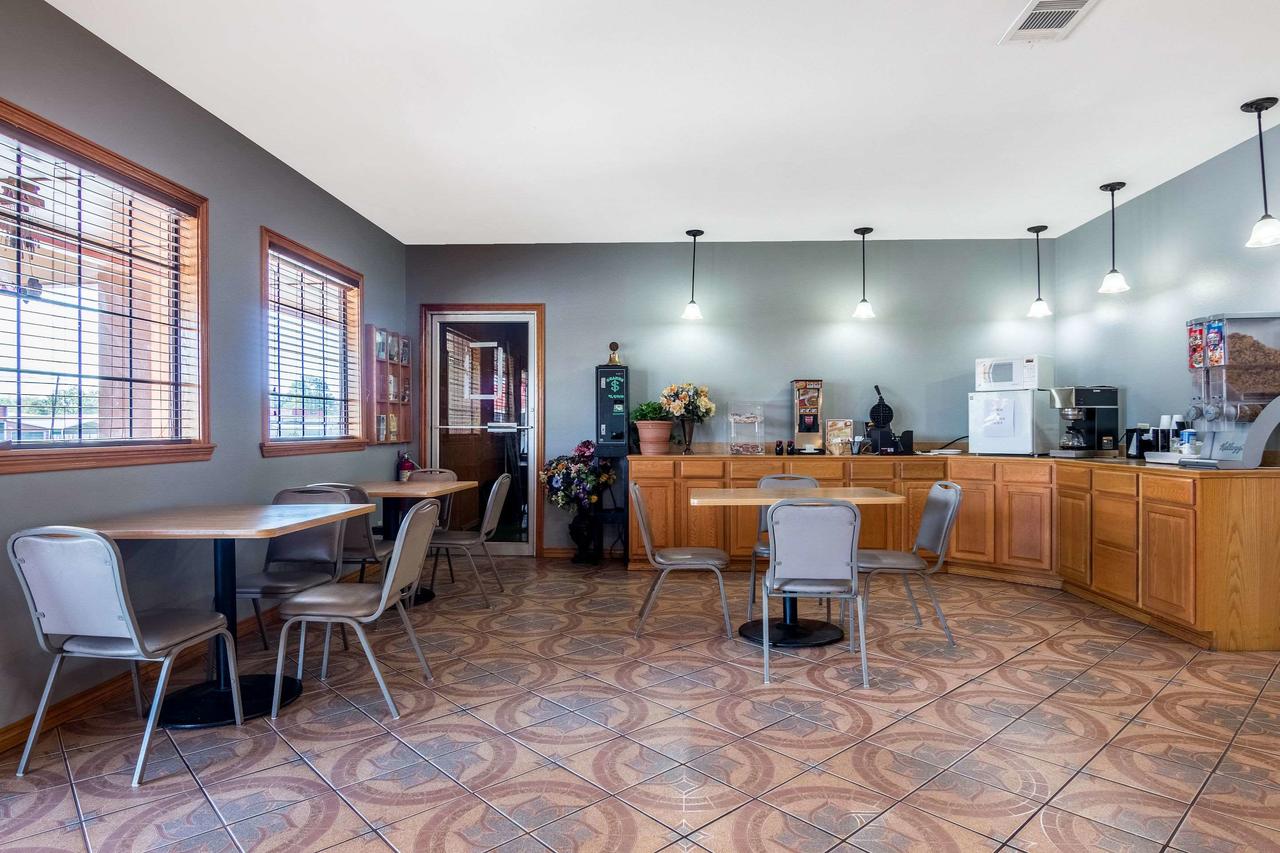 Rodeway Inn Broken Bow - thumb 9