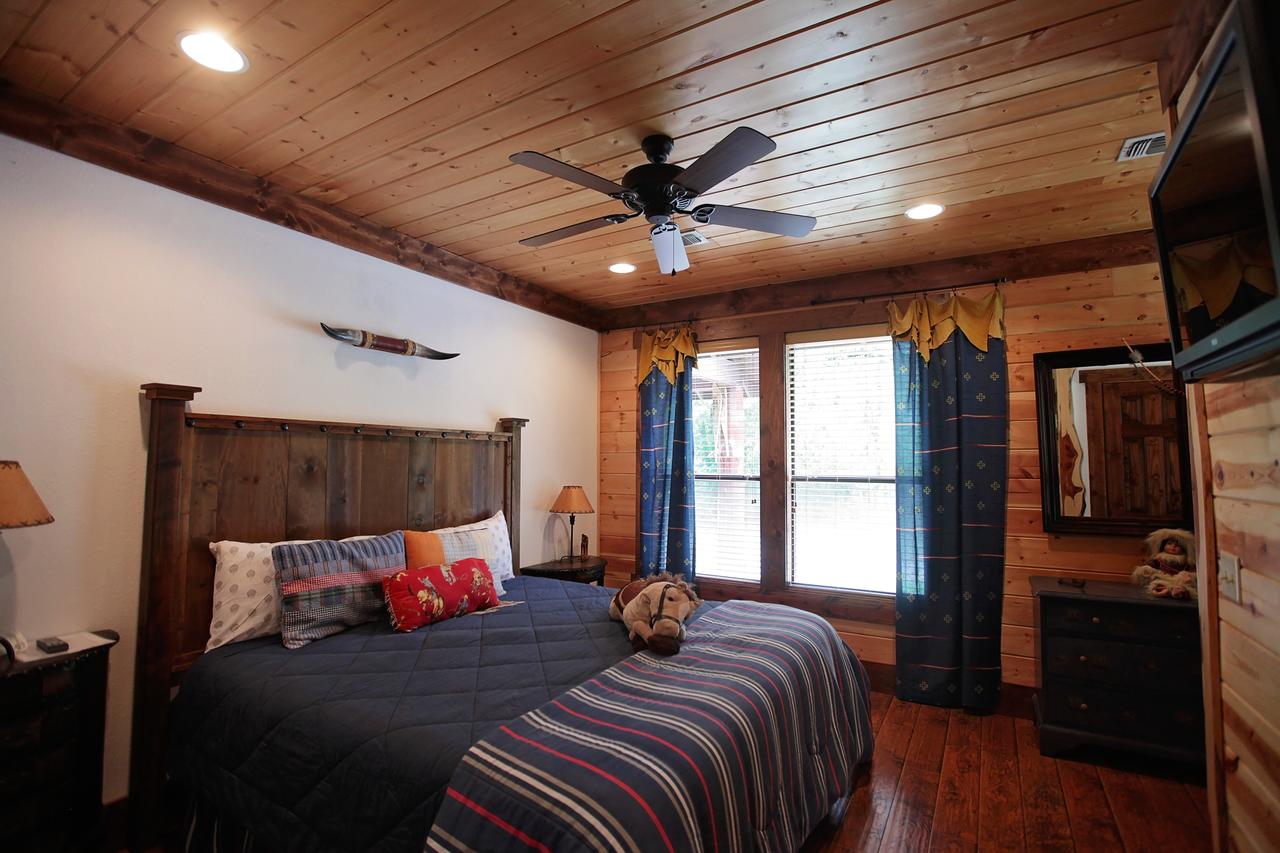 Bronco Lodge Cabin Broken Bow Cabin - thumb 27