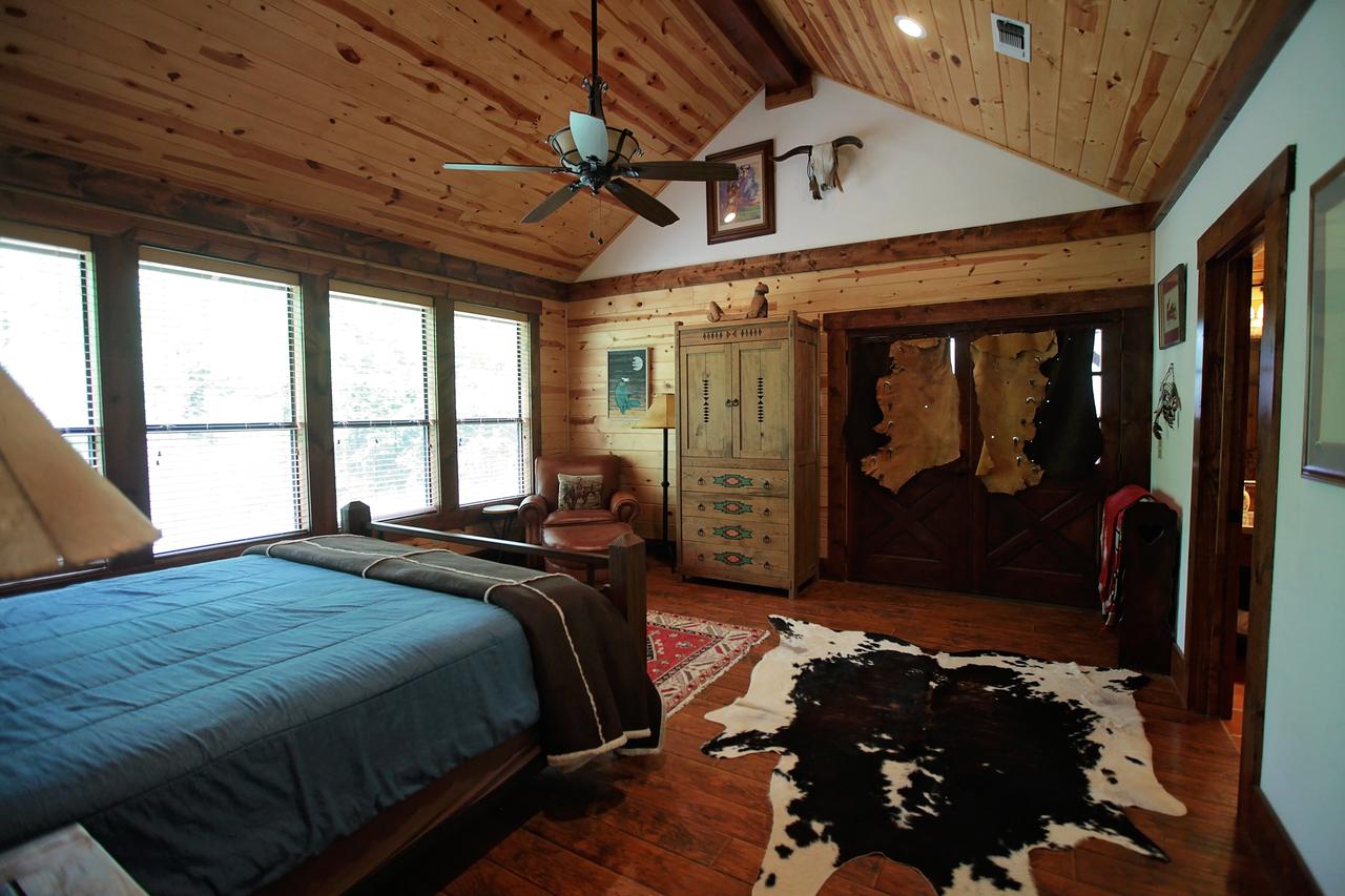 Bronco Lodge Cabin Broken Bow Cabin - thumb 12