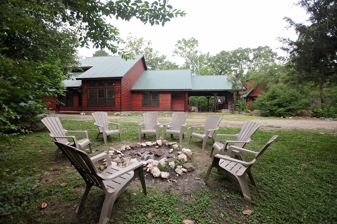 Bronco Lodge Cabin Broken Bow Cabin - thumb 0