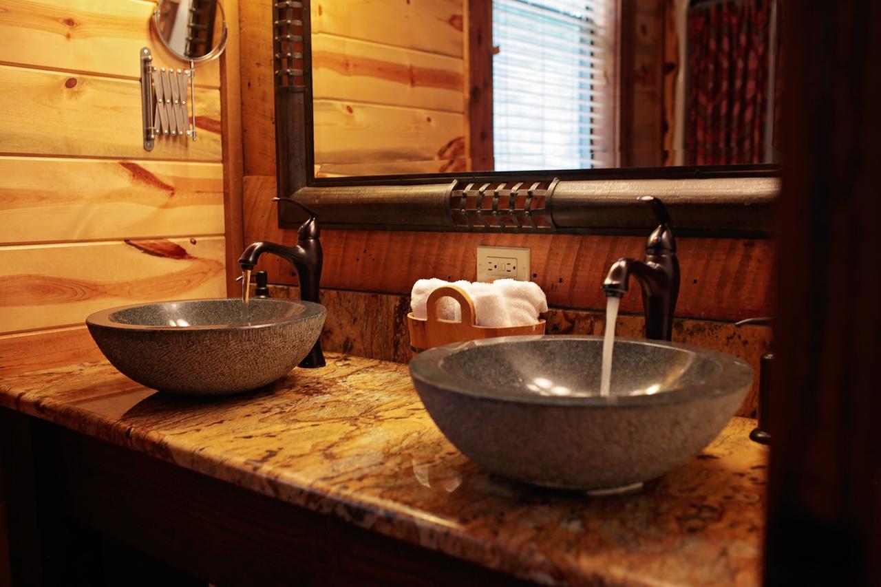 Bronco Lodge Cabin Broken Bow Cabin - thumb 10