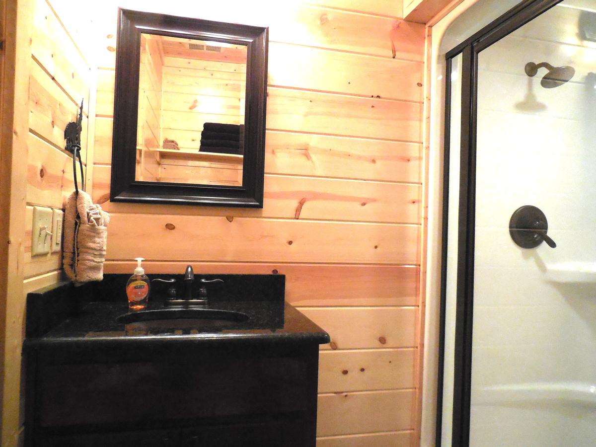 Trout Creek Lodge Broken Bow Cabin - thumb 37