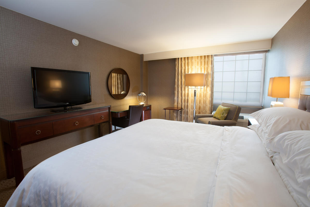 Sheraton Pittsburgh Airport Hotel - thumb 11
