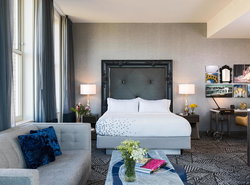 Renaissance Pittsburgh Hotel