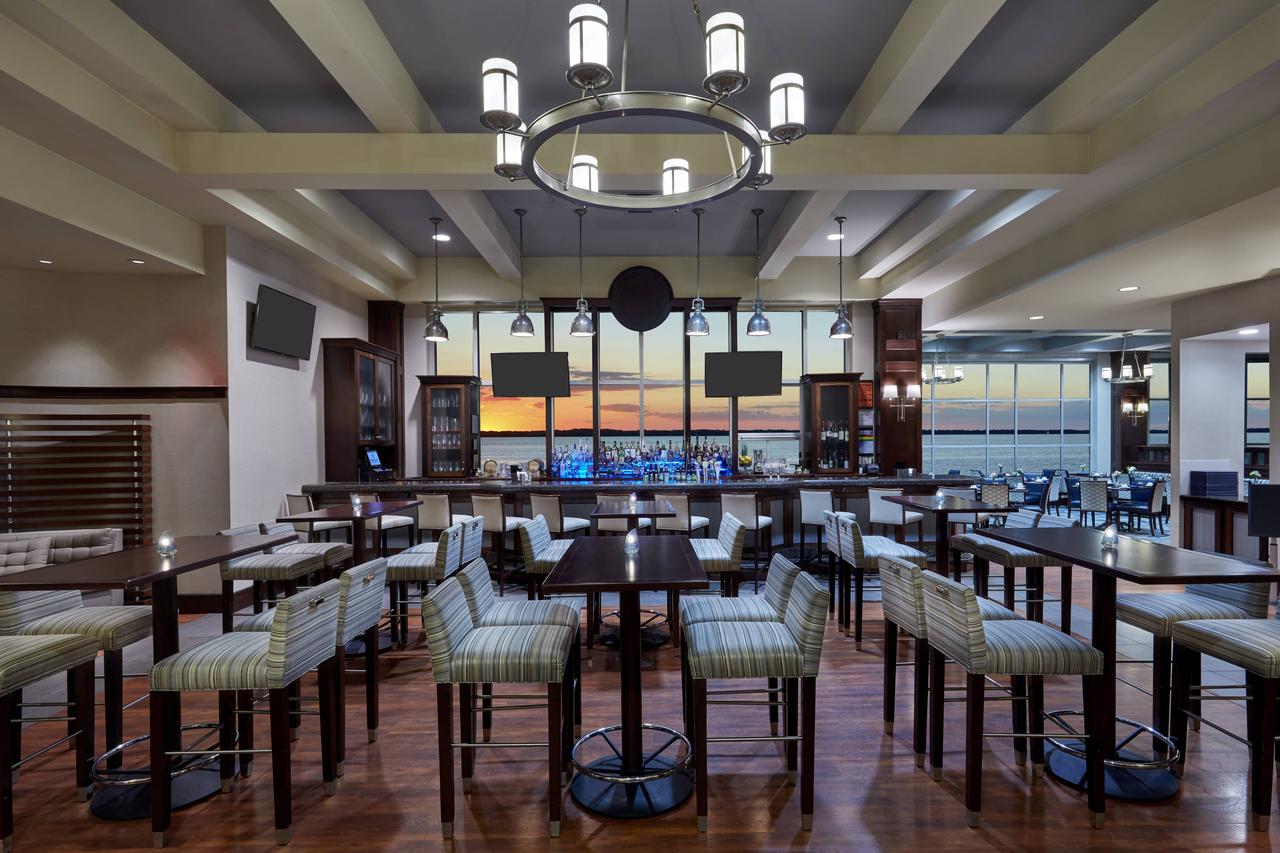 Sheraton Erie Bayfront Hotel - thumb 35