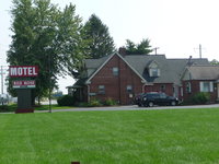 Booking Elizabethtown Tourism House