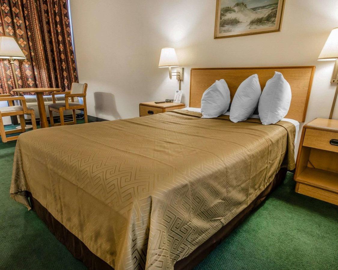 Econo Lodge Altoona I-99 - thumb 21