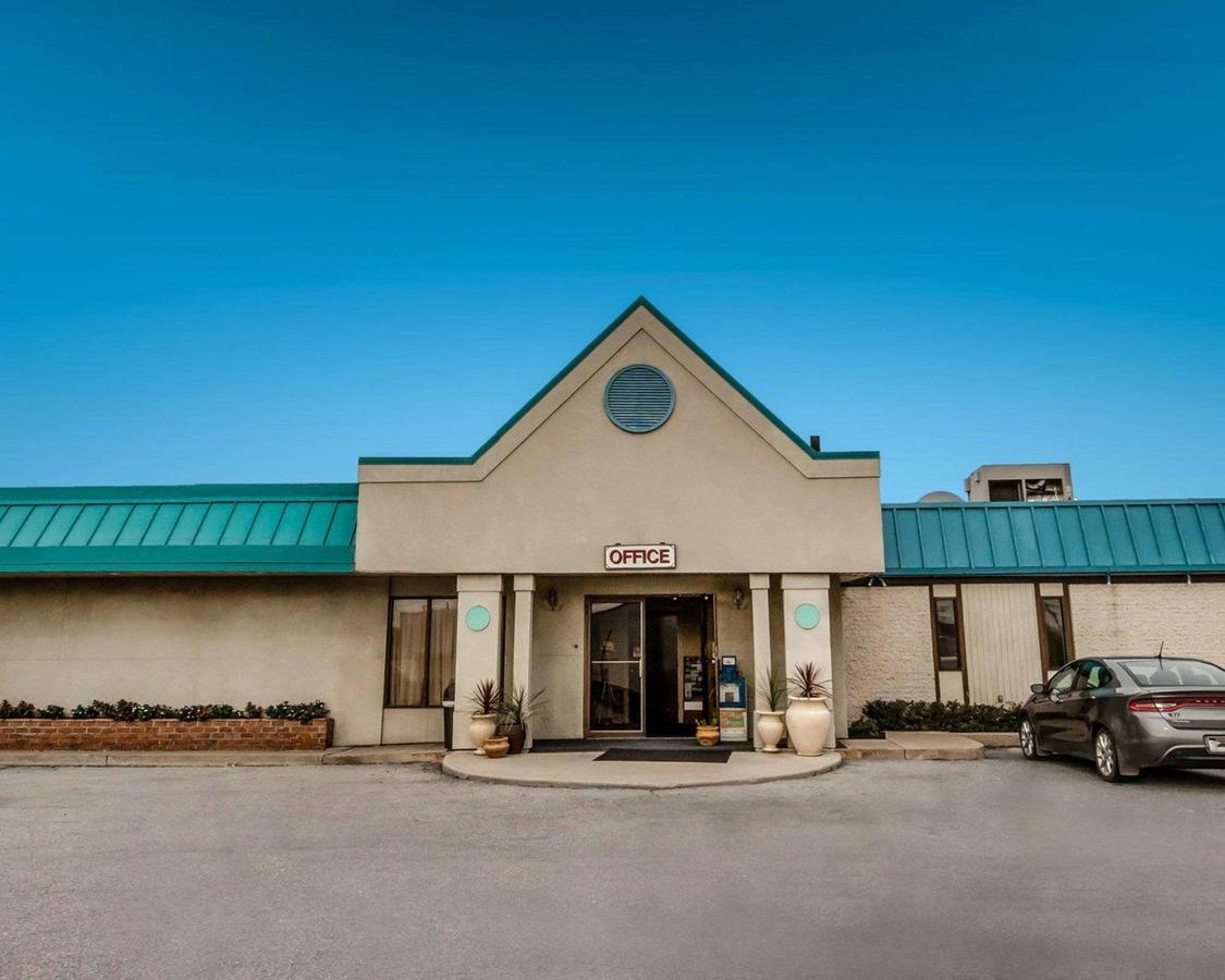 Econo Lodge Altoona I-99 - thumb 17