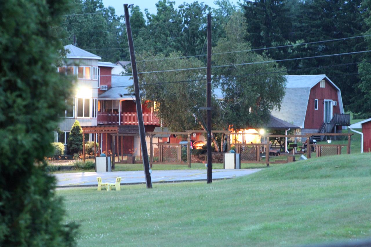 Red Barn Village Bed & Breakfast - thumb 1