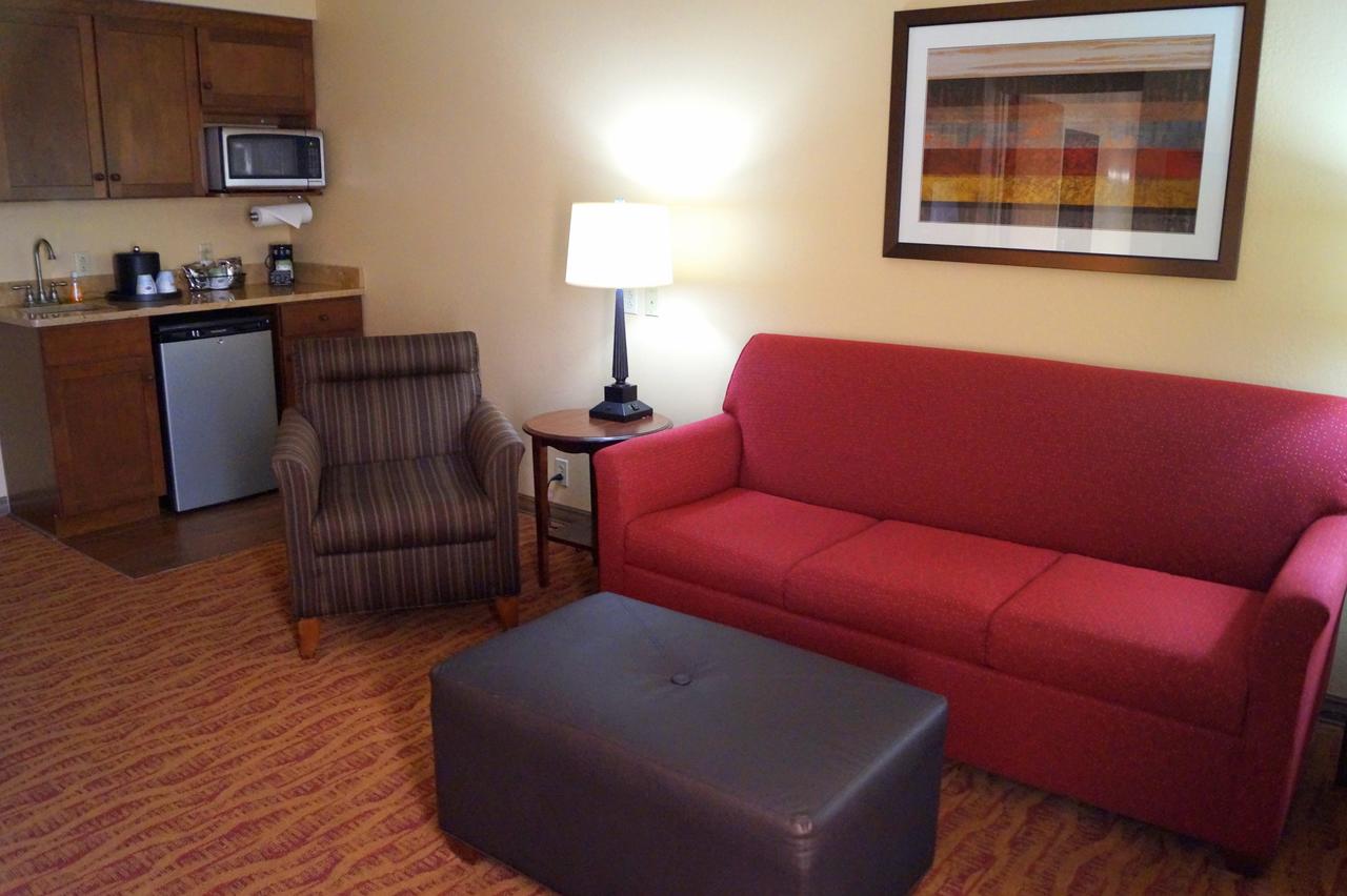 Hampton Inn Altoona - thumb 4
