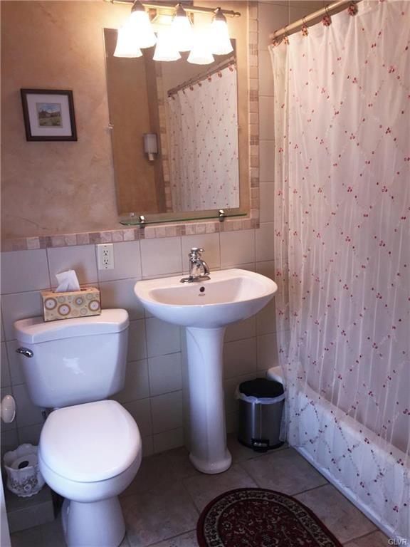 Hillcrest Bed And Breakfast - thumb 12