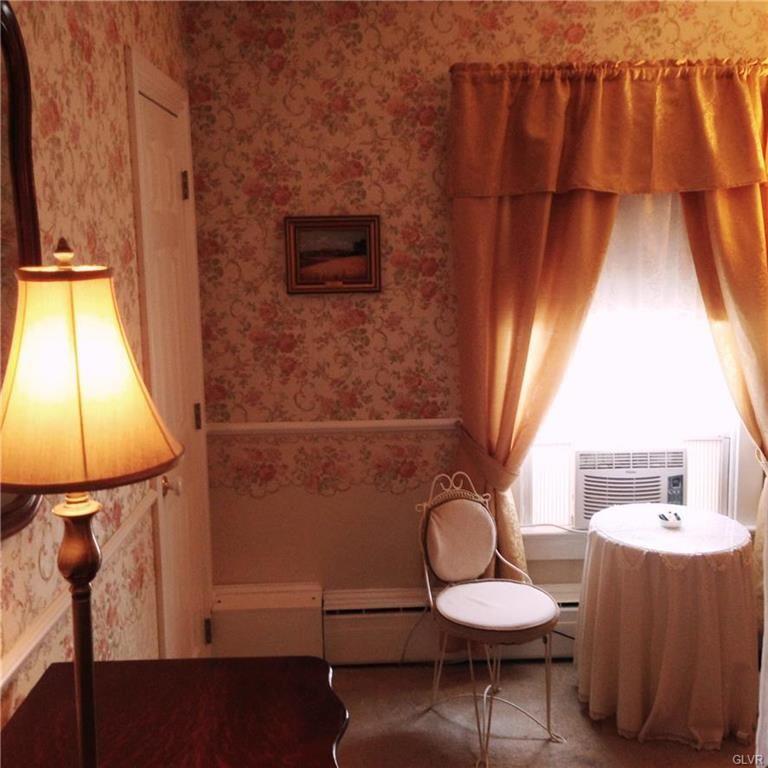 Hillcrest Bed And Breakfast - thumb 10