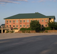 Bridges Guest Quarters - Tourism House