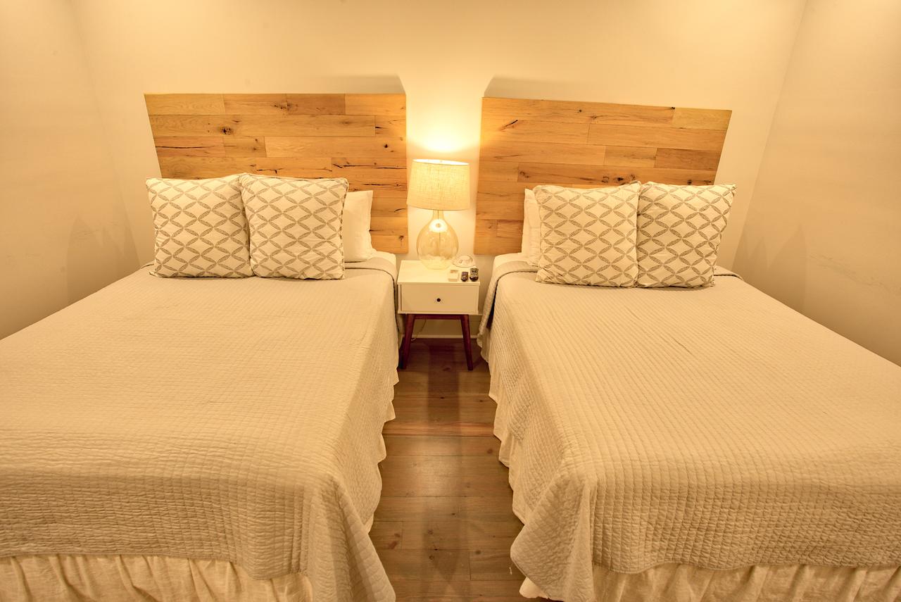 493 King Luxury Two Bedroom Suites - thumb 5