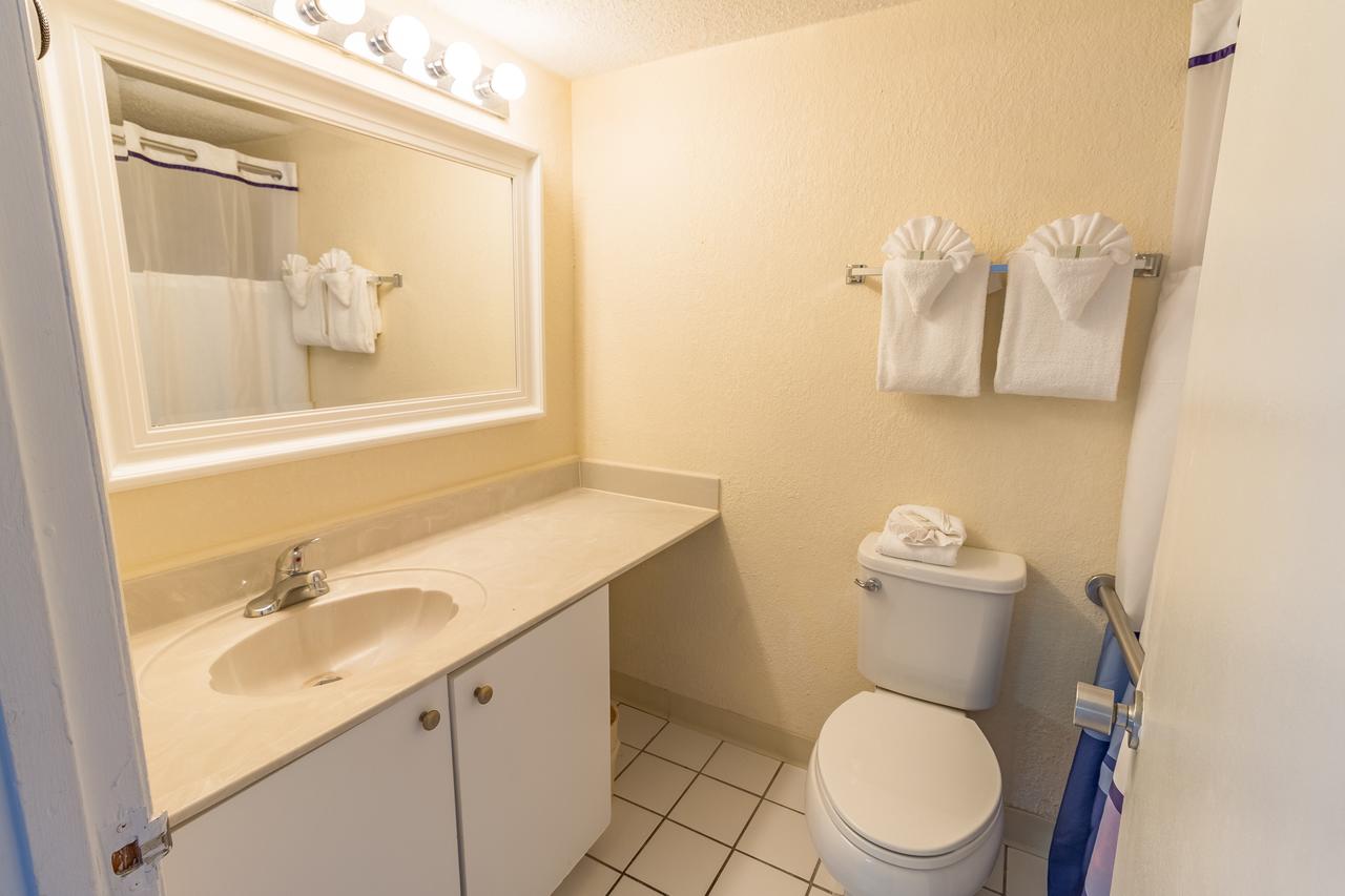 Yachtsman Oceanfront Resort - thumb 33