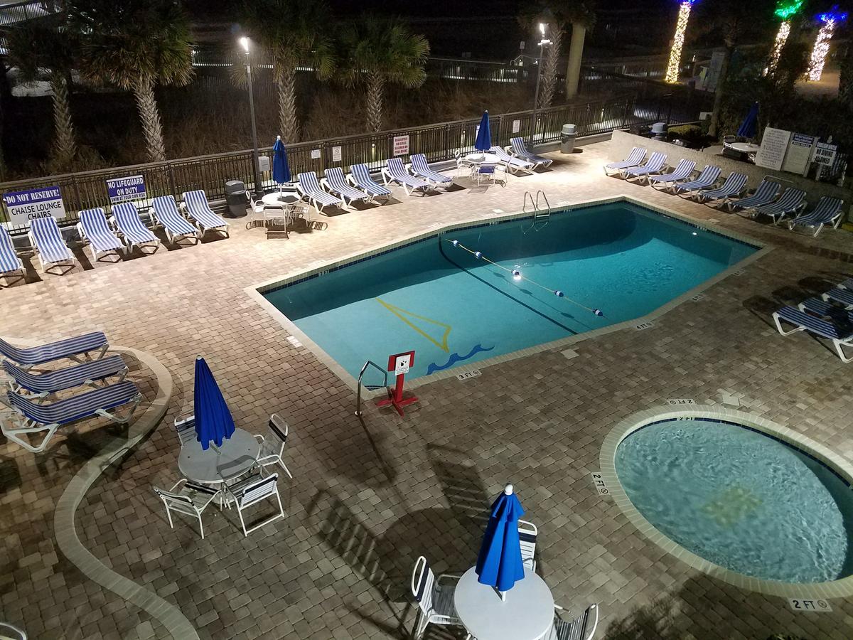Yachtsman Oceanfront Resort - thumb 16