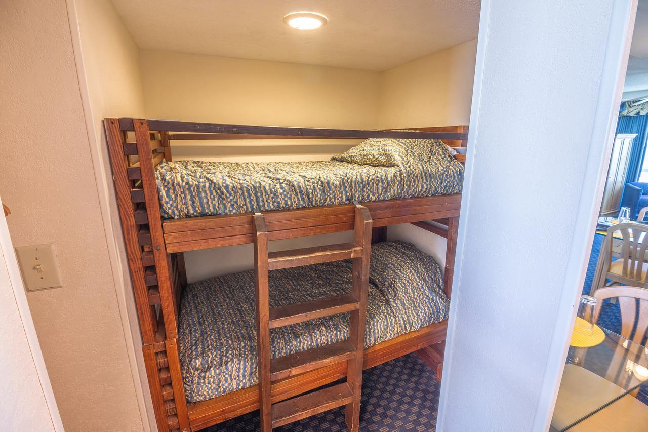 Yachtsman Oceanfront Resort - thumb 7